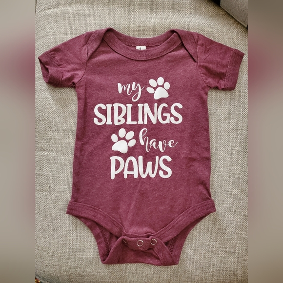 3-6 months onesie - Picture 1 of 3